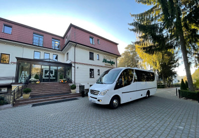 Wynajem busa na konferencję